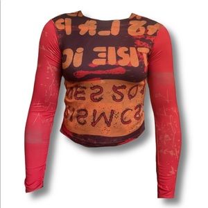 URBAN OUTFITTERS red top